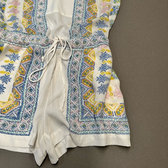 BCBG flower colorful print romper - Picture 11 of 14